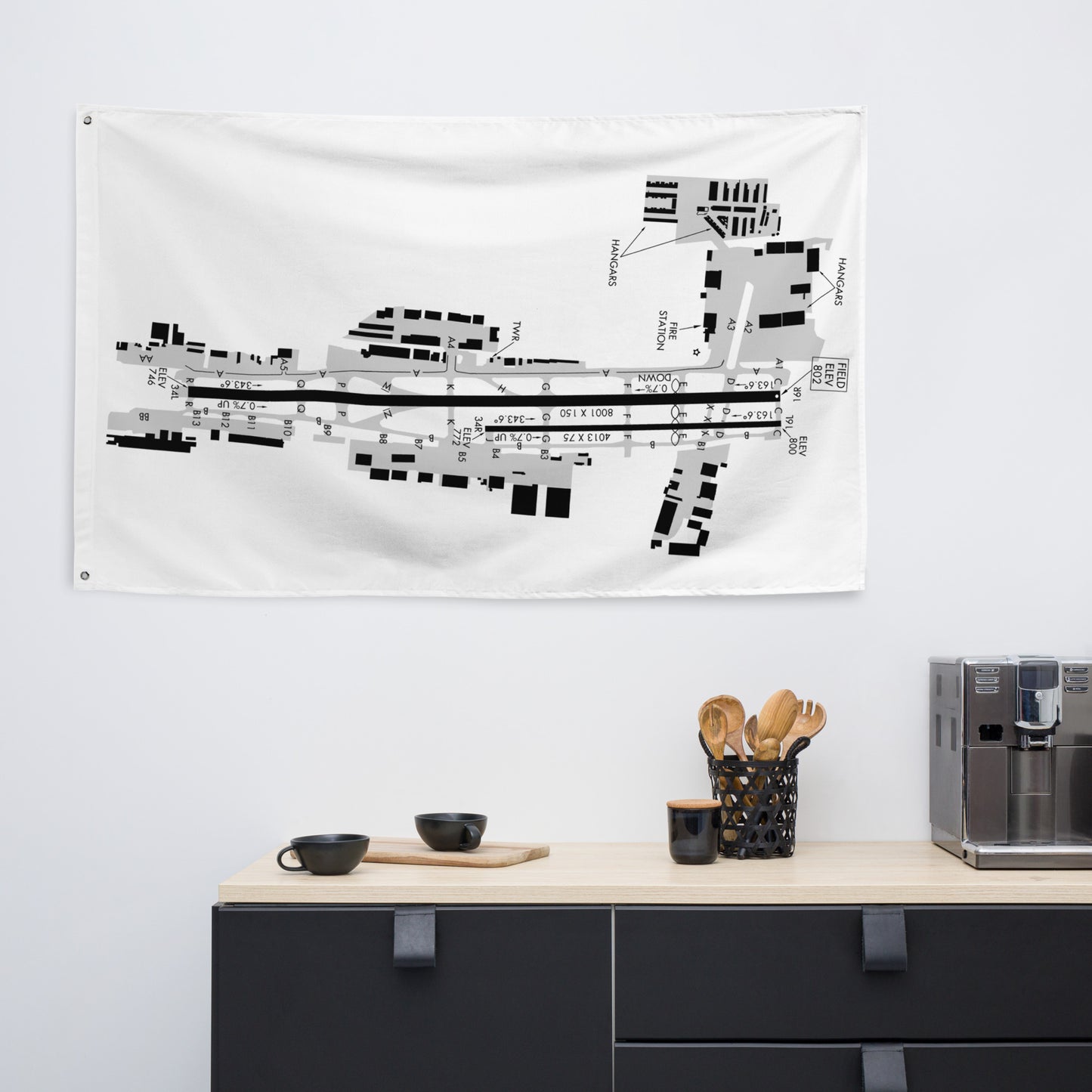 Van Nuys Airport taxi diagram - flag