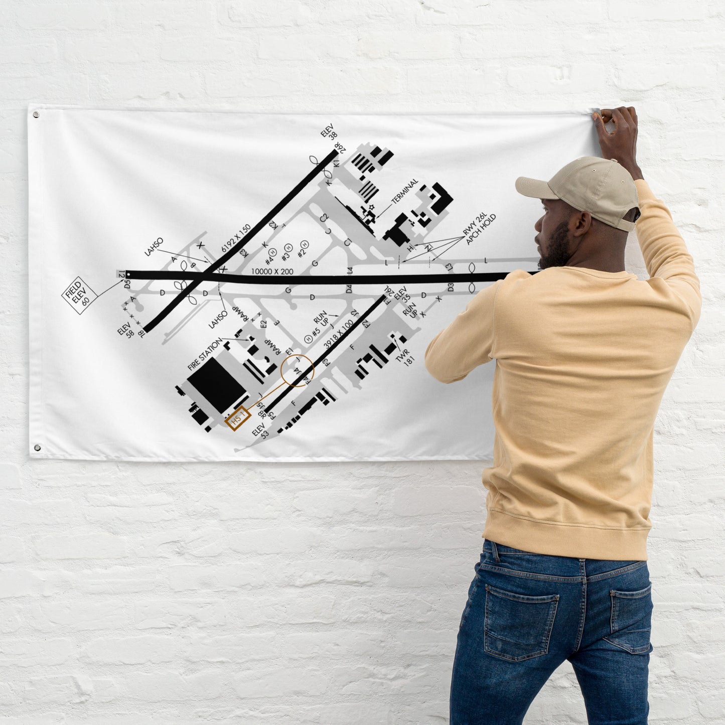 Long Beach Airport taxi diagram - flag