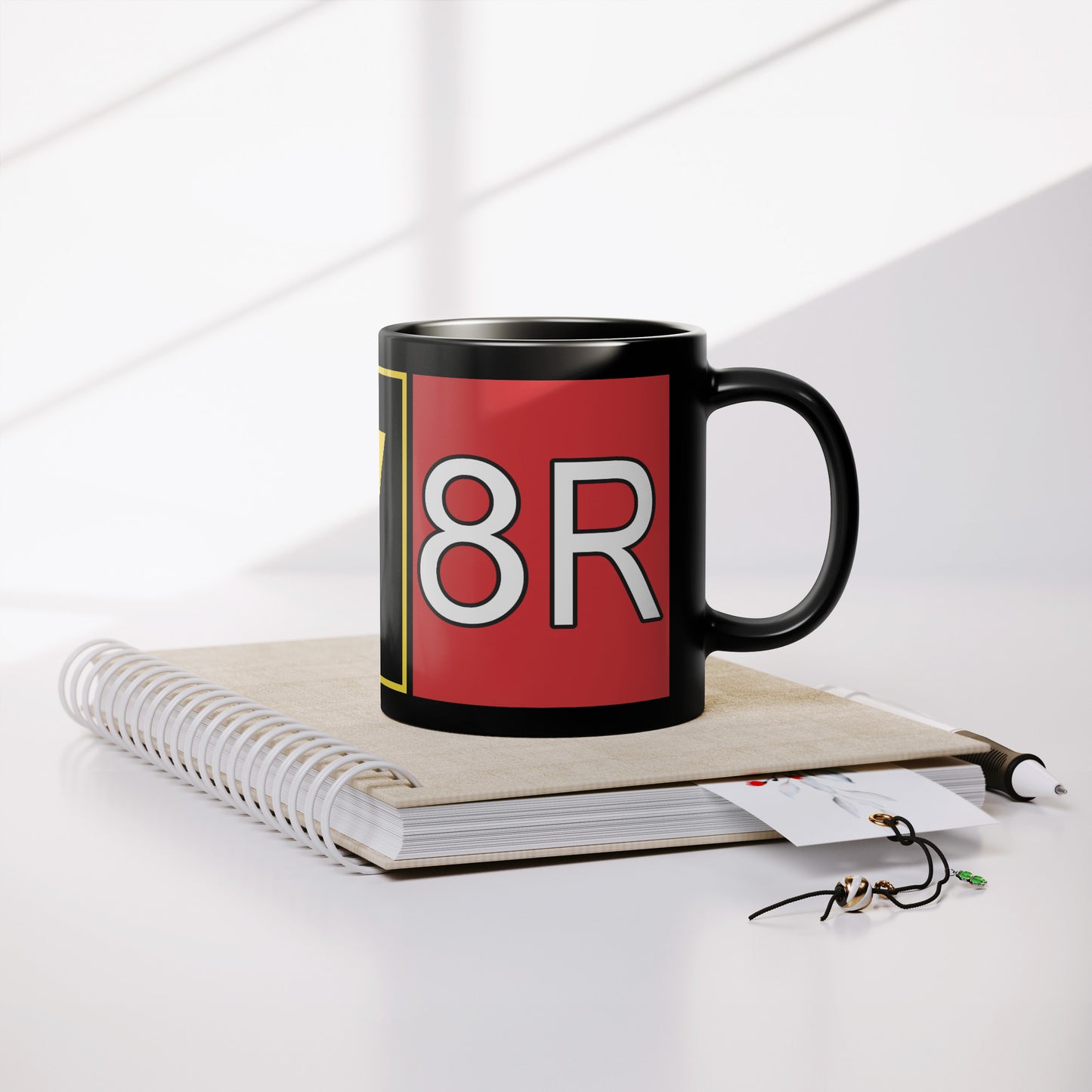 Aviator 11 oz. mug (black)