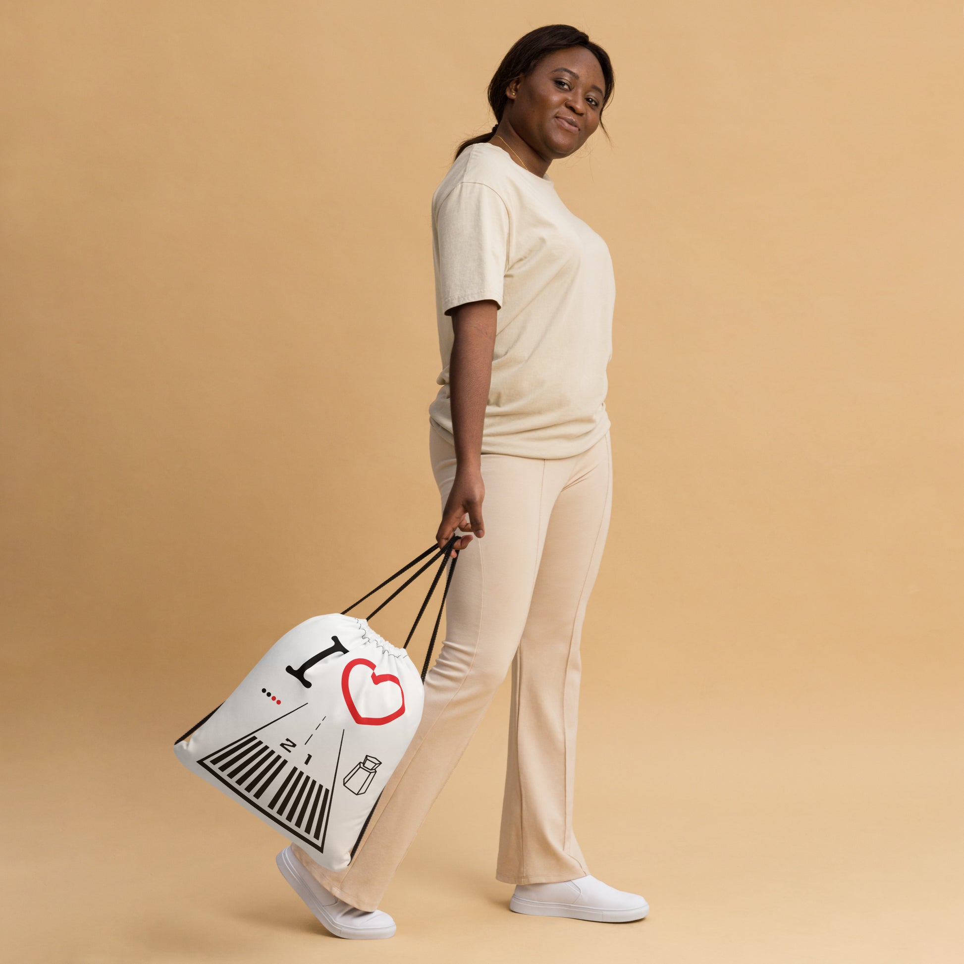Santa Monica Airport Runway 21 / 3 drawstring bag (white)